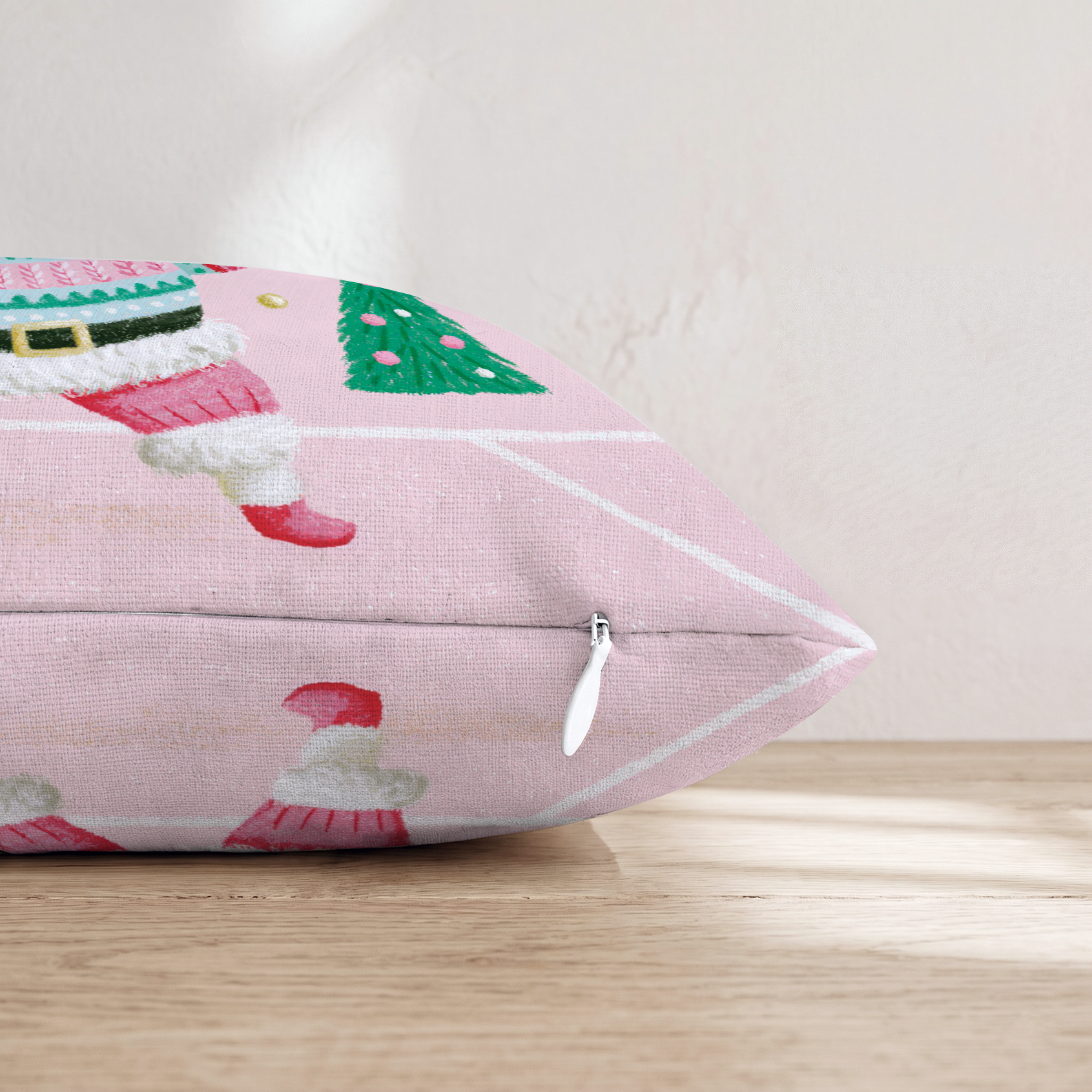 HH472382 HH472382_pillow_edge_zipper.png