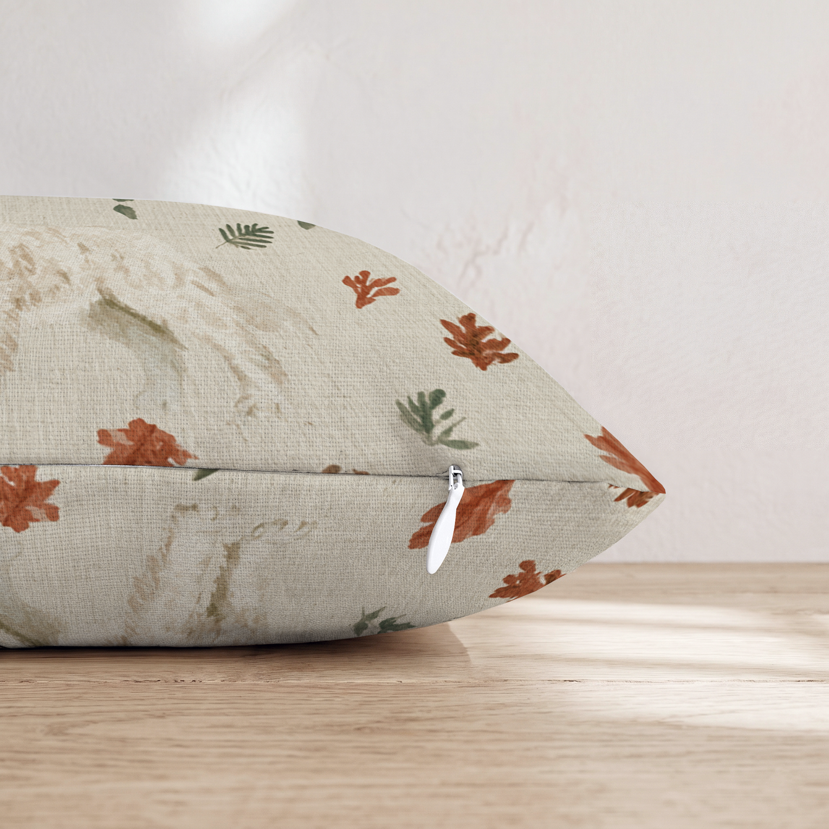 HH472782 HH472782_pillow_edge_zipper.png