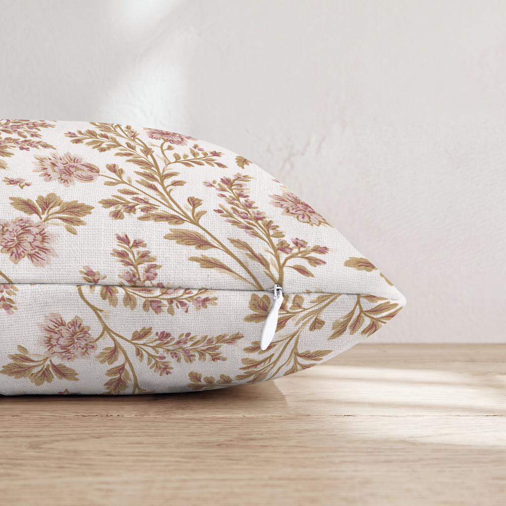 HH477995 HH477995_pillow_edge_zipper.png