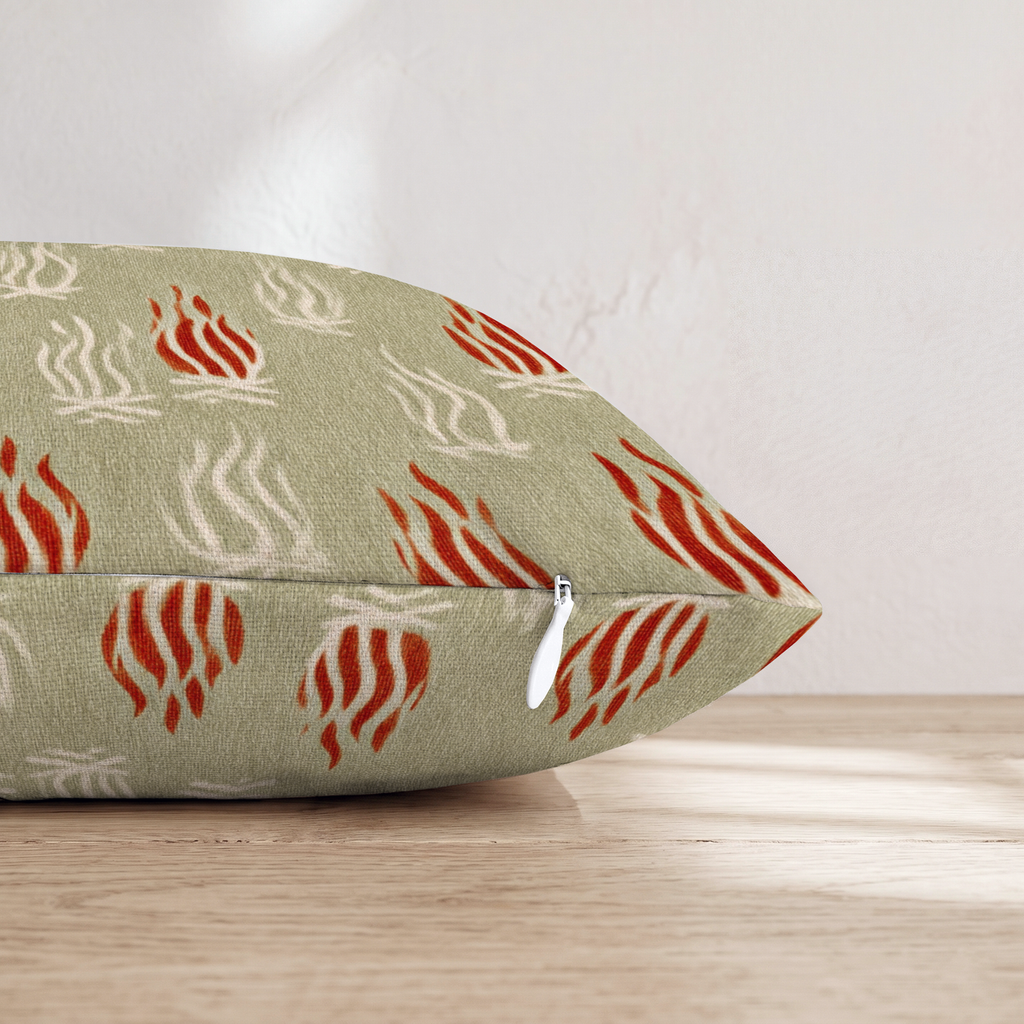 HH479605 HH479605_pillow_edge_zipper.png
