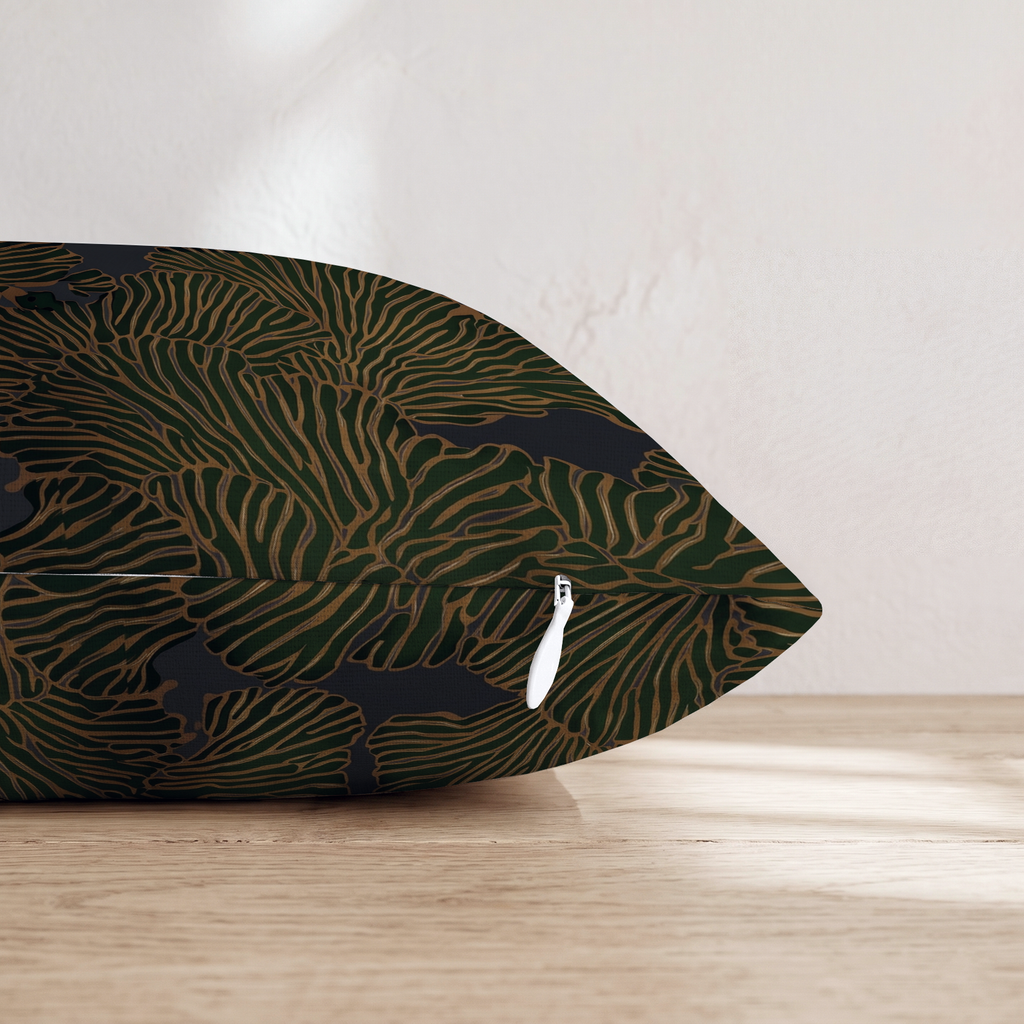 HH480795 HH480795_pillow_edge_zipper.png
