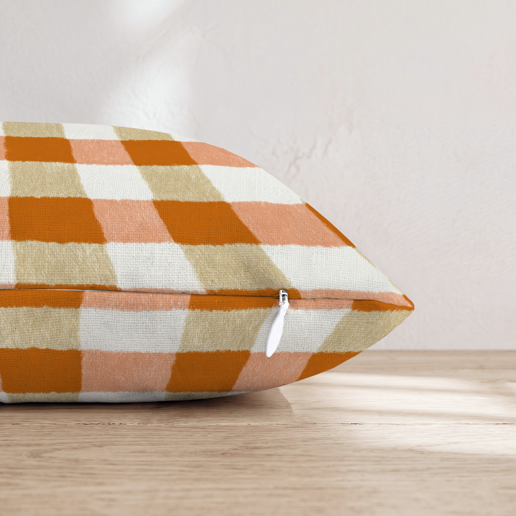 HH486057 HH486057_pillow_edge_zipper.png