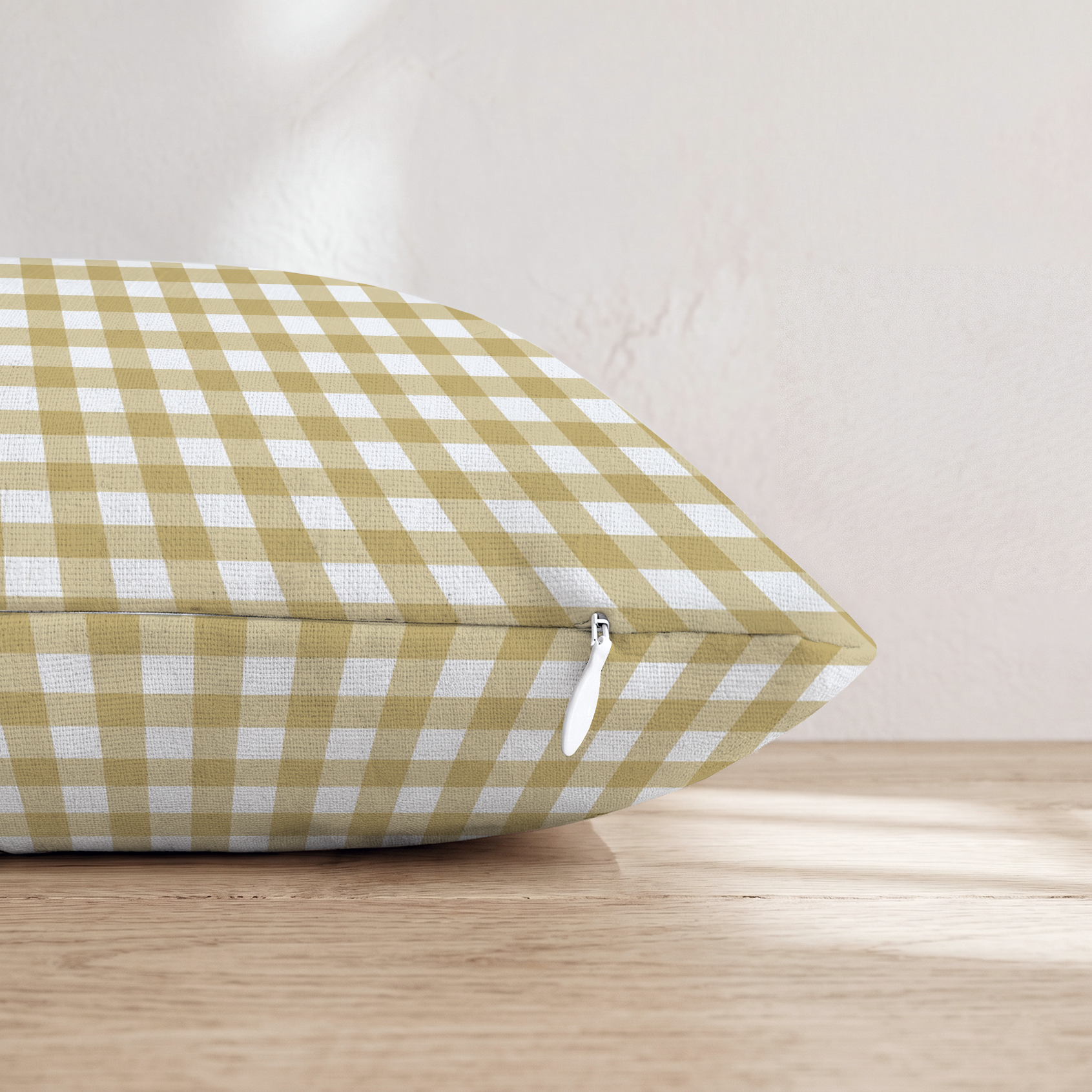 HH486618 HH486618_pillow_edge_zipper.png