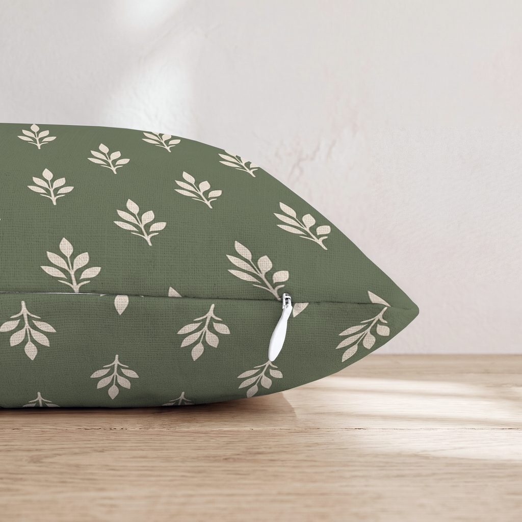HH492537 HH492537_pillow_edge_zipper.png