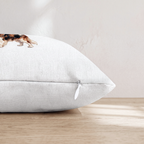 HH498743 HH498743_pillow_edge_zipper.png