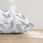 HH505792 HH505792_pillow_edge_zipper.png