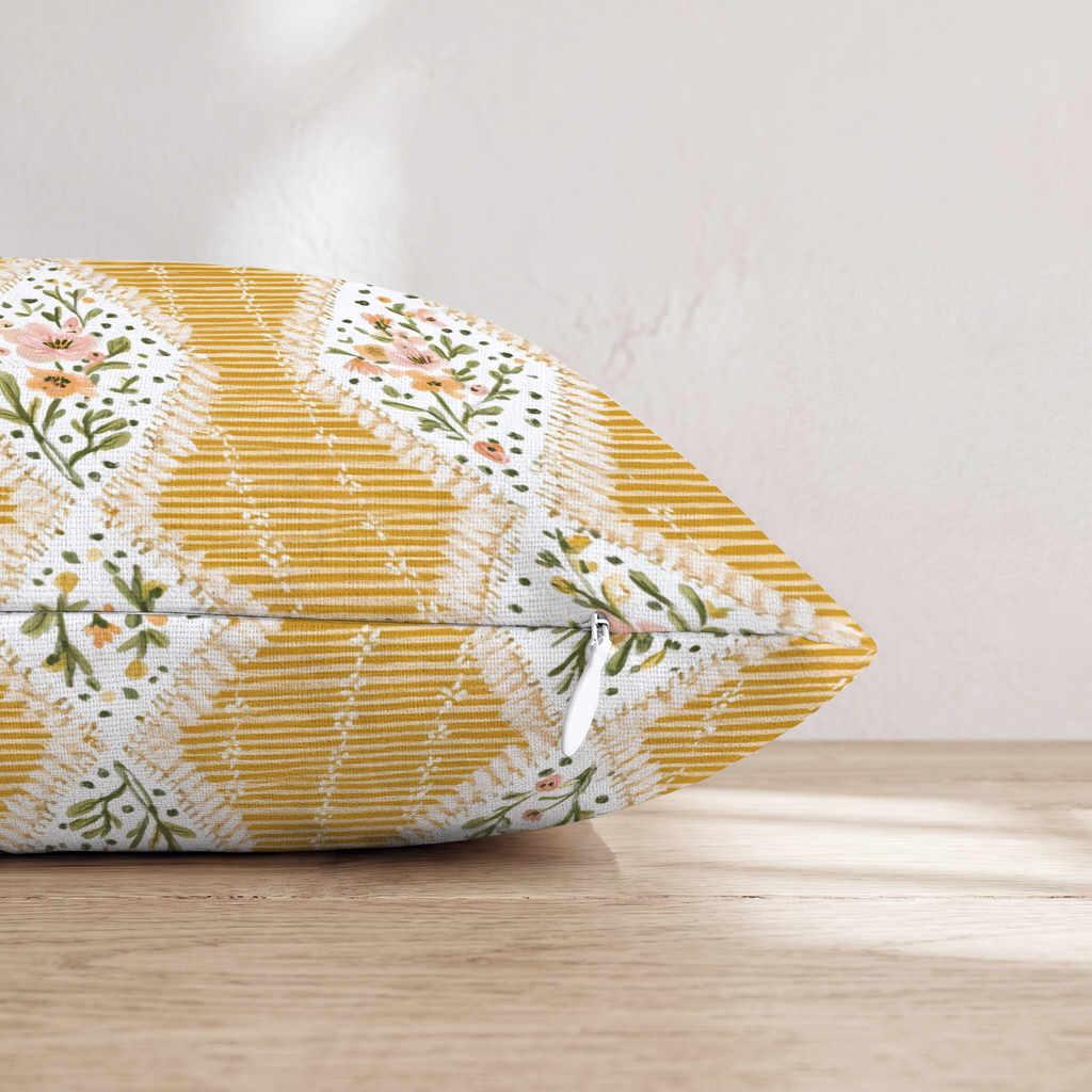HH506488 HH506488_pillow_edge_zipper.png