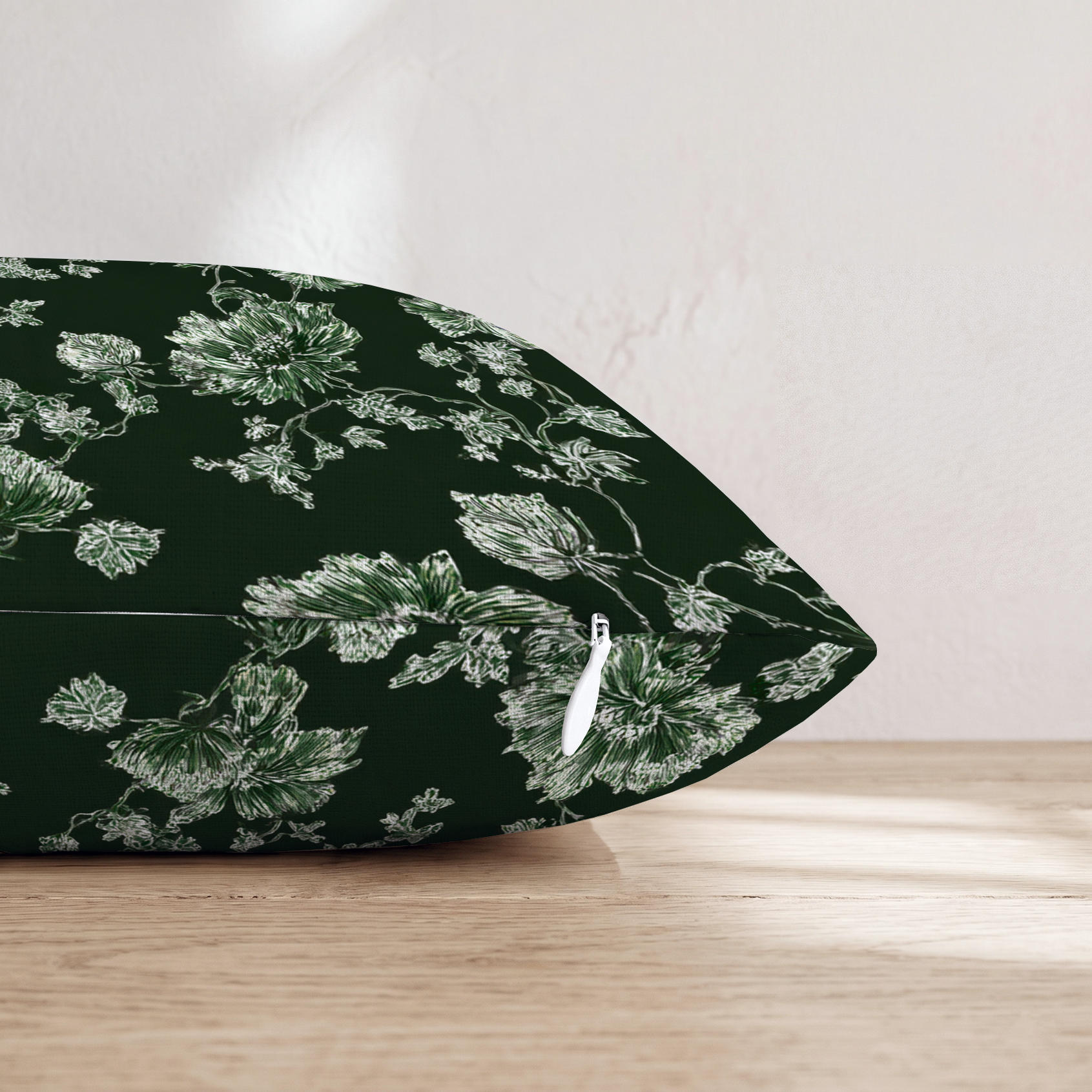 HH507323 HH507323_pillow_edge_zipper.png