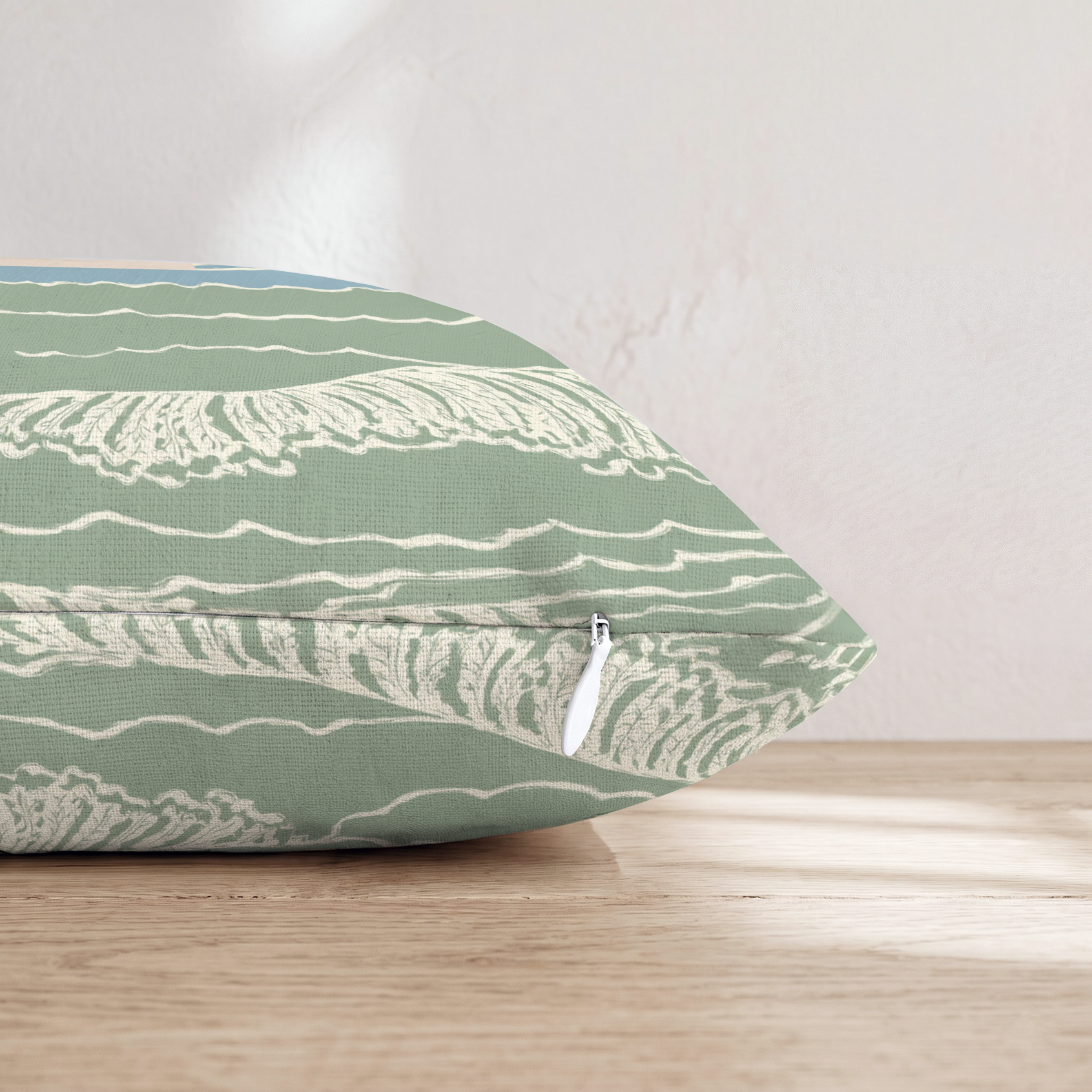 HH509173 HH509173_pillow_edge_zipper.png