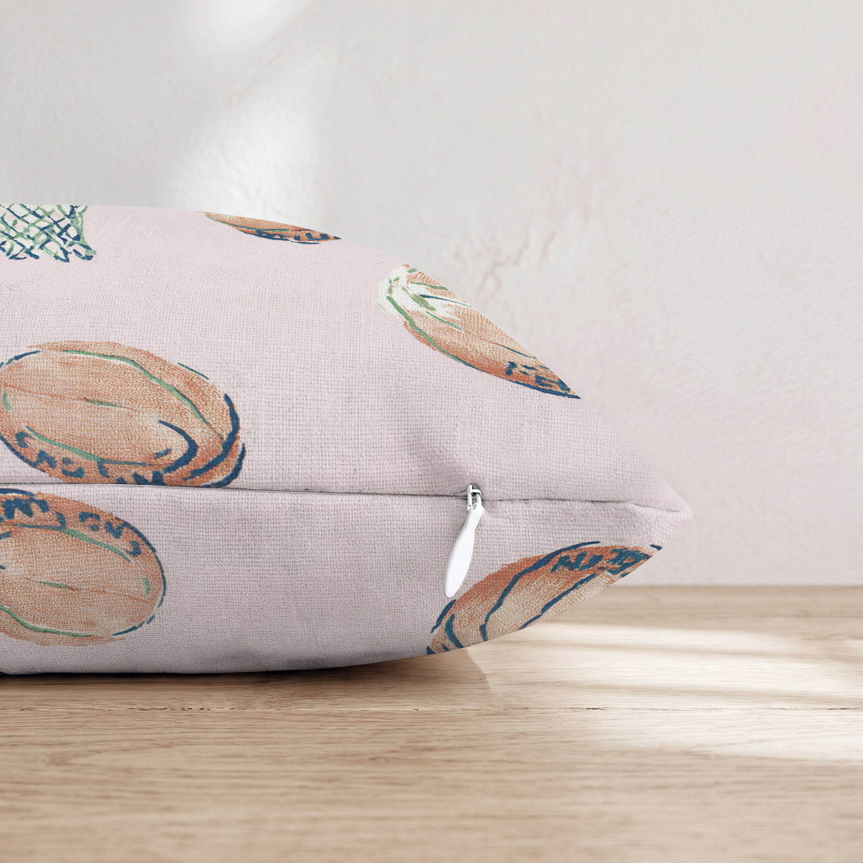 HH510956 HH510956_pillow_edge_zipper.png