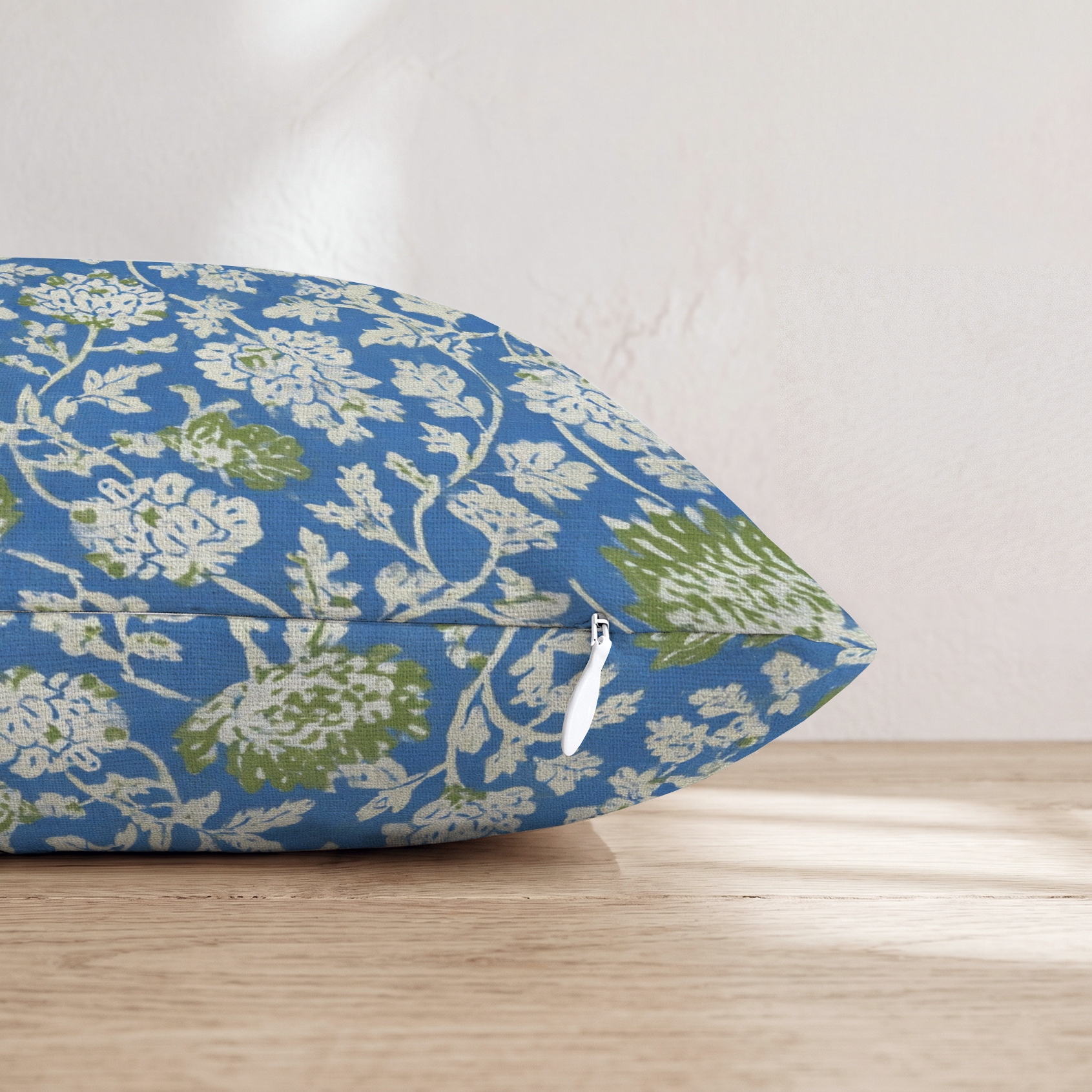 HH514127 HH514127_pillow_edge_zipper.png