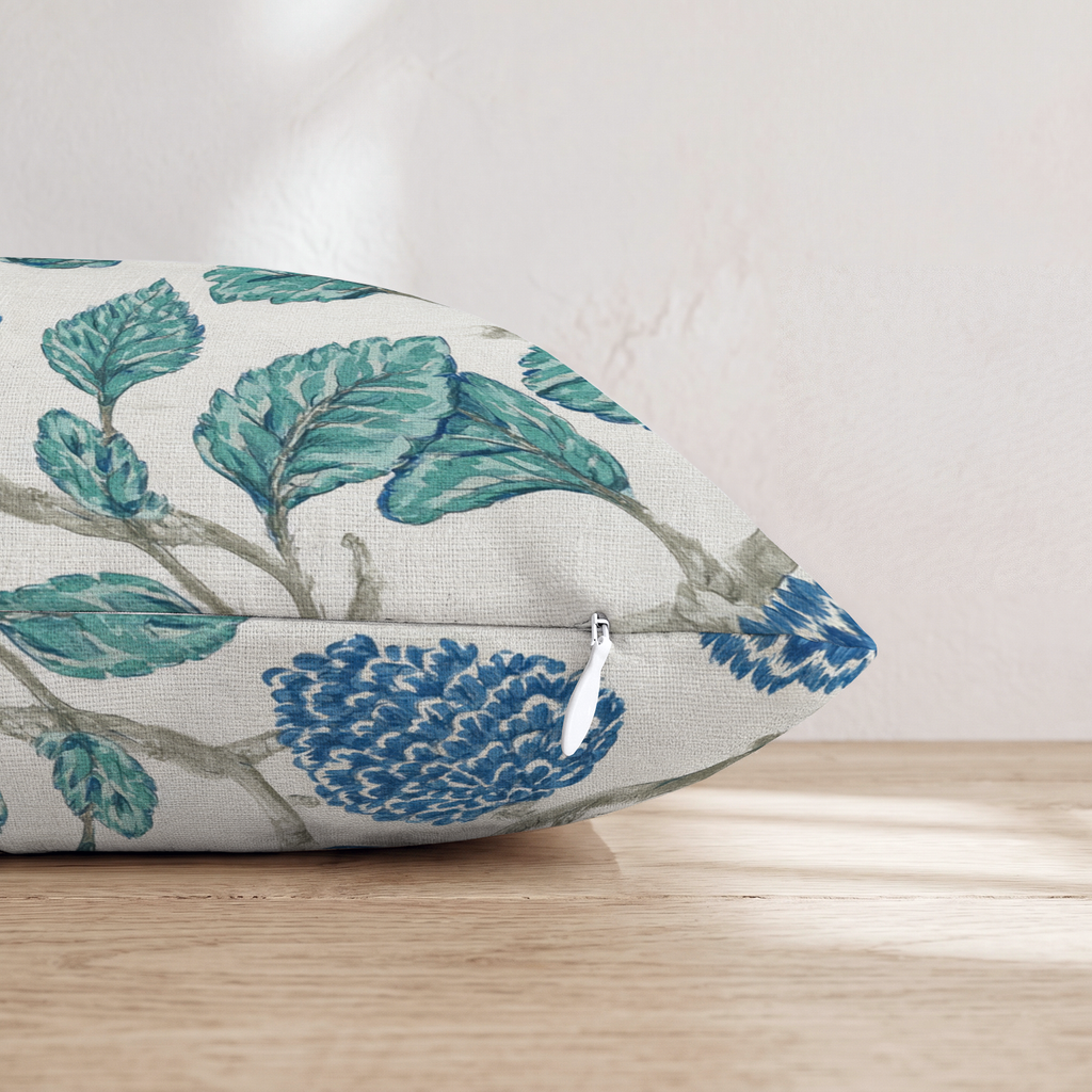 HH516887 HH516887_pillow_edge_zipper.png