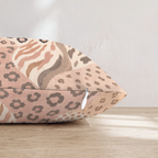 HH517069 HH517069_pillow_edge_zipper.png