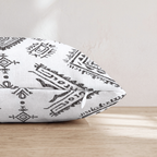HH520644 HH520644_pillow_edge_zipper.png