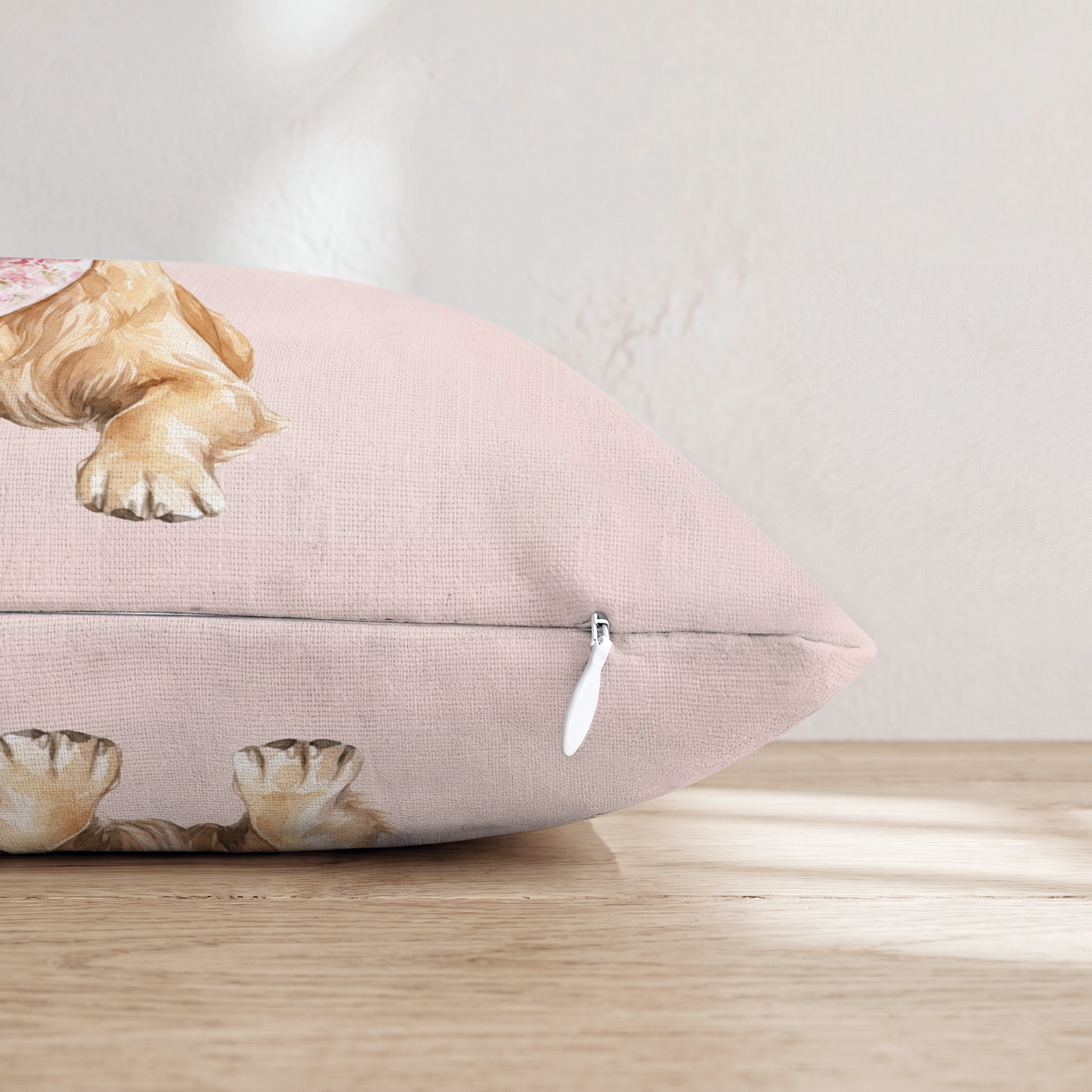 HH521080 HH521080_pillow_edge_zipper.png