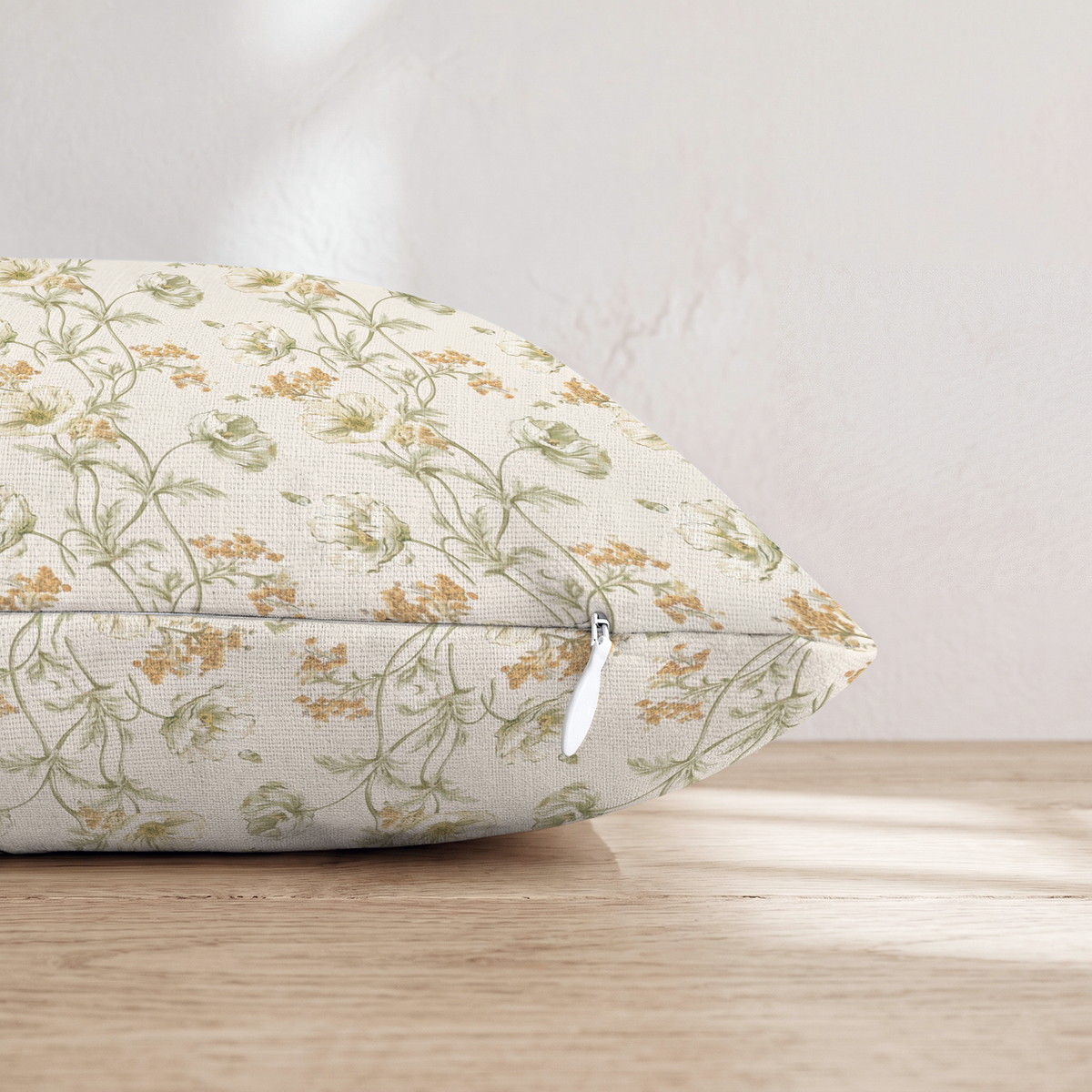 HH522379 HH522379_pillow_edge_zipper.png