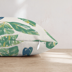HH526825 HH526825_pillow_edge_zipper.png