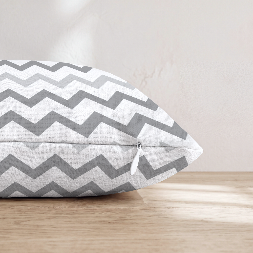 HH527148 HH527148_pillow_edge_zipper.png