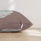 HH533538 HH533538_pillow_edge_zipper.png