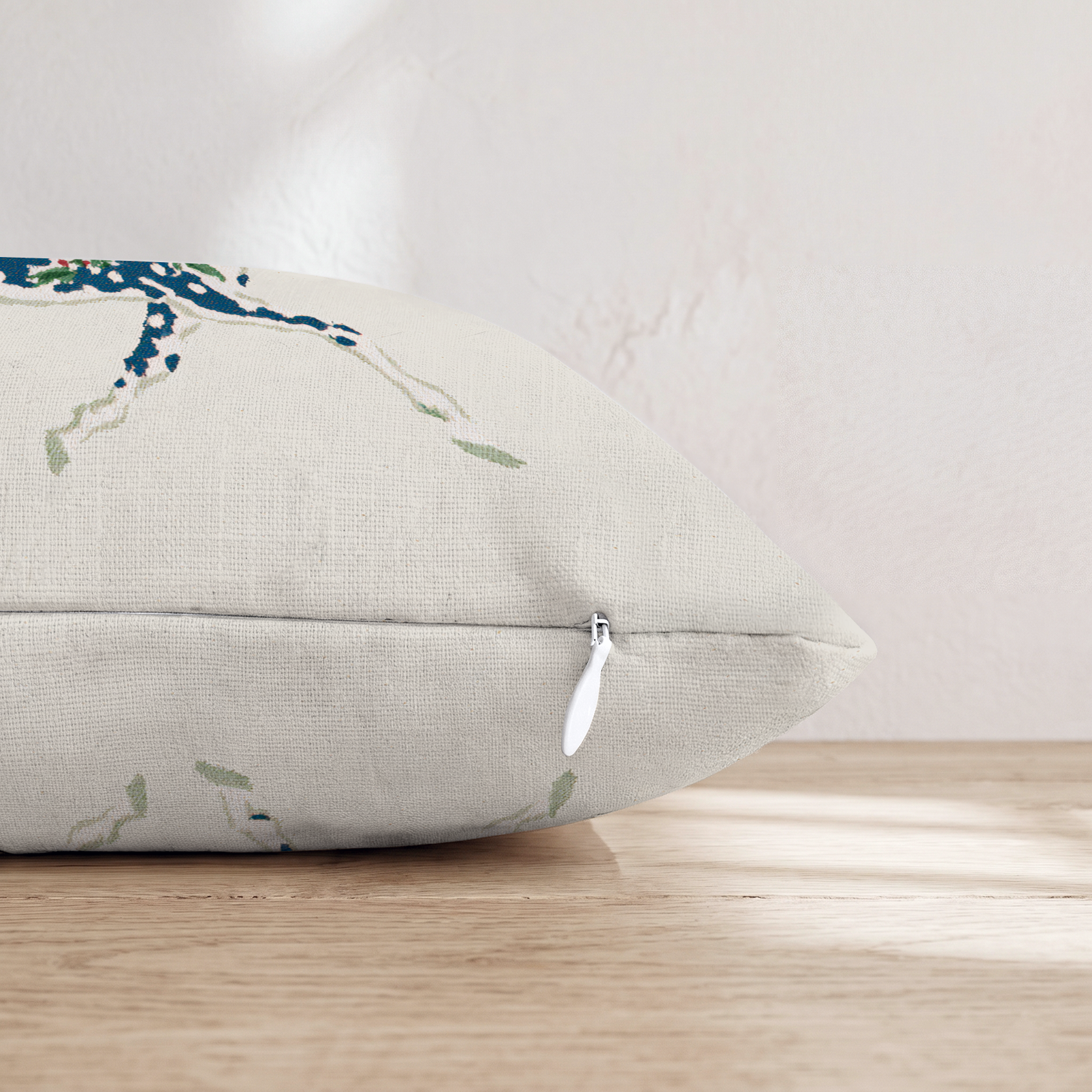 HH542159 HH542159_pillow_edge_zipper.png