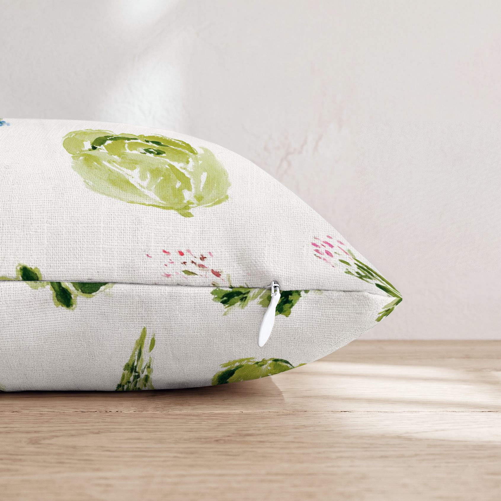 HH545093 HH545093_pillow_edge_zipper.png