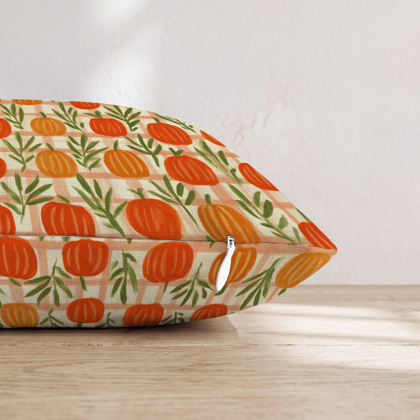 HH548289 HH548289_pillow_edge_zipper.png