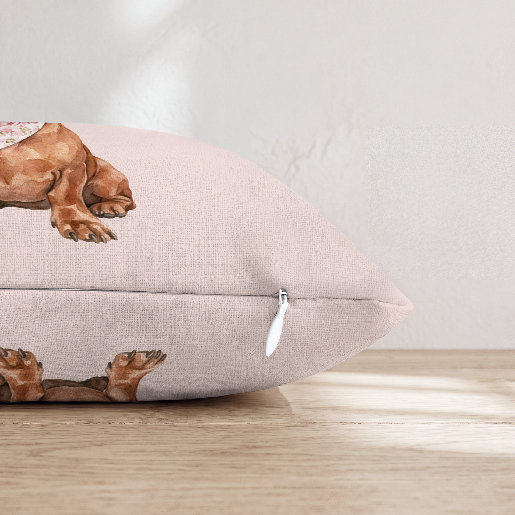 HH553913 HH553913_pillow_edge_zipper.png