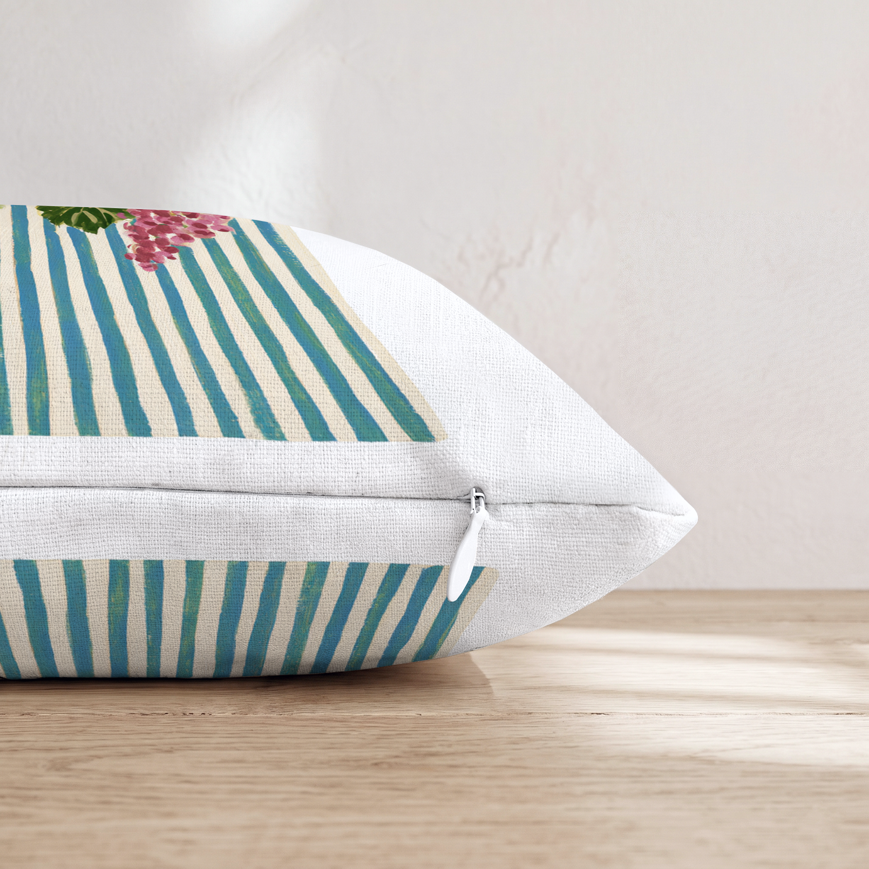HH554210 HH554210_pillow_edge_zipper.png