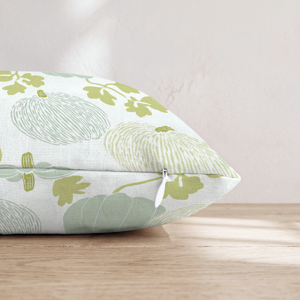HH555640 HH555640_pillow_edge_zipper.png