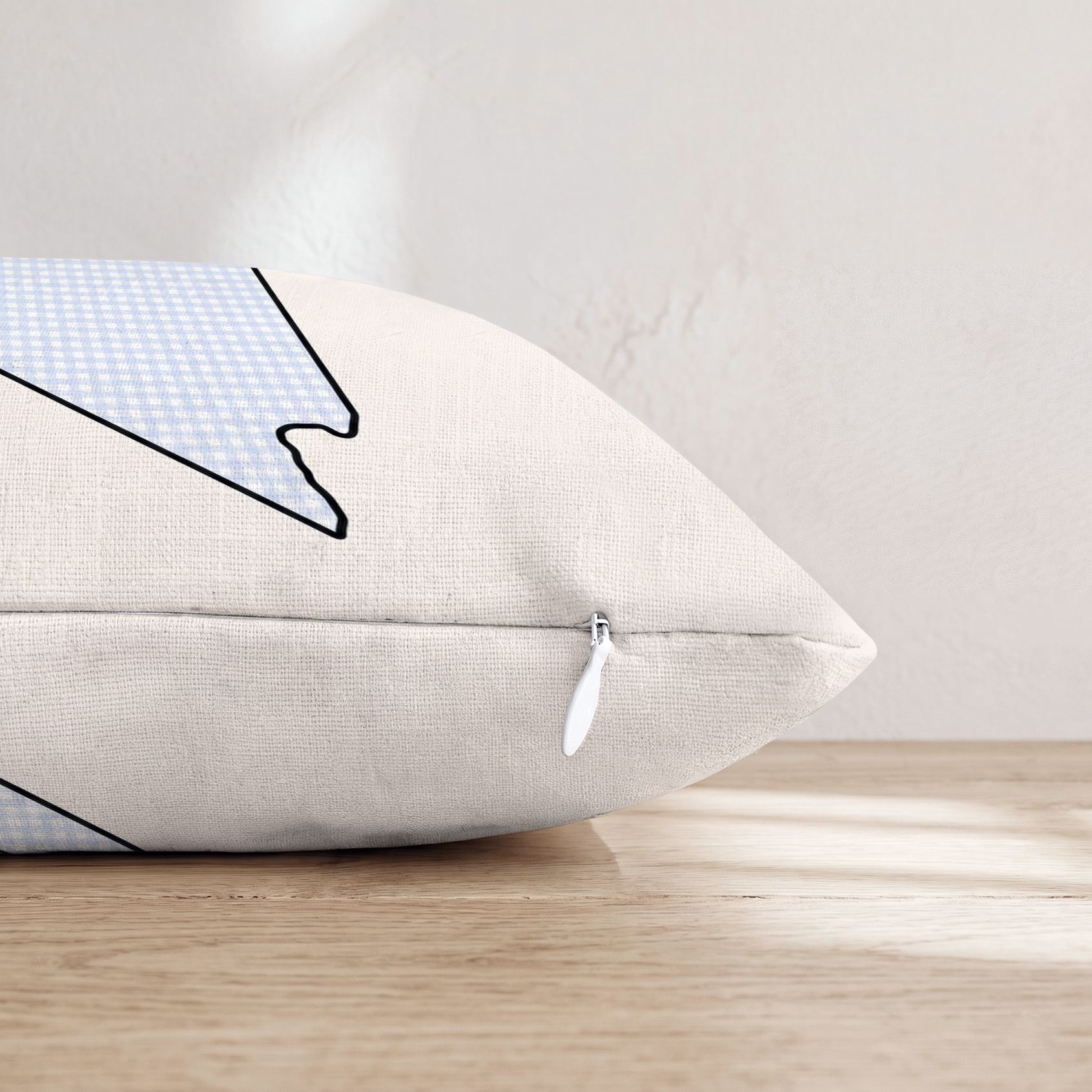 HH557907 HH557907_pillow_edge_zipper.png
