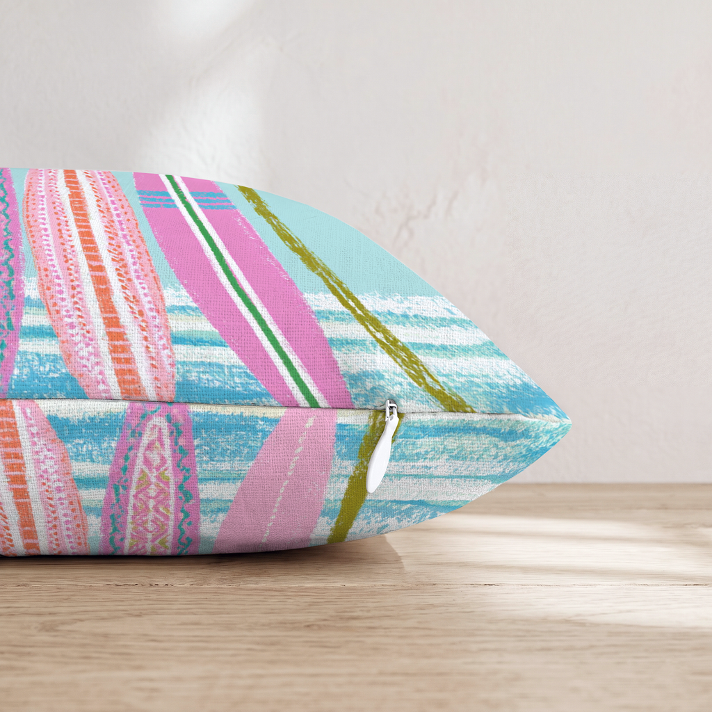 HH561758 HH561758_pillow_edge_zipper.png