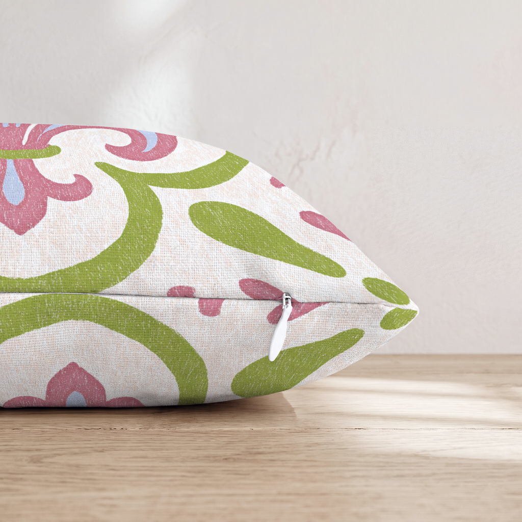 HH563510 HH563510_pillow_edge_zipper.png