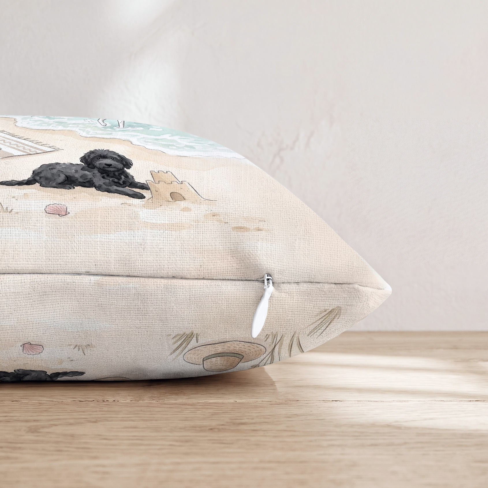 HH563723 HH563723_pillow_edge_zipper.png
