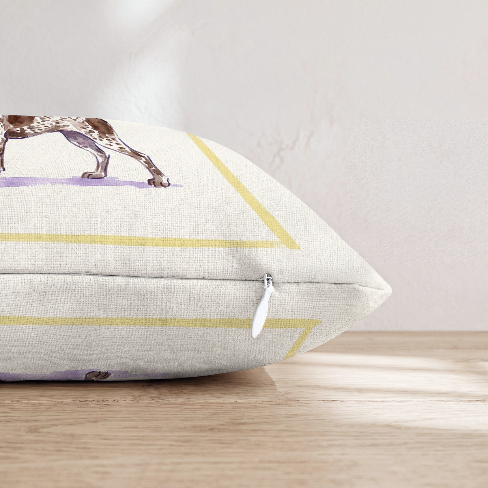 HH569803 HH569803_pillow_edge_zipper.png