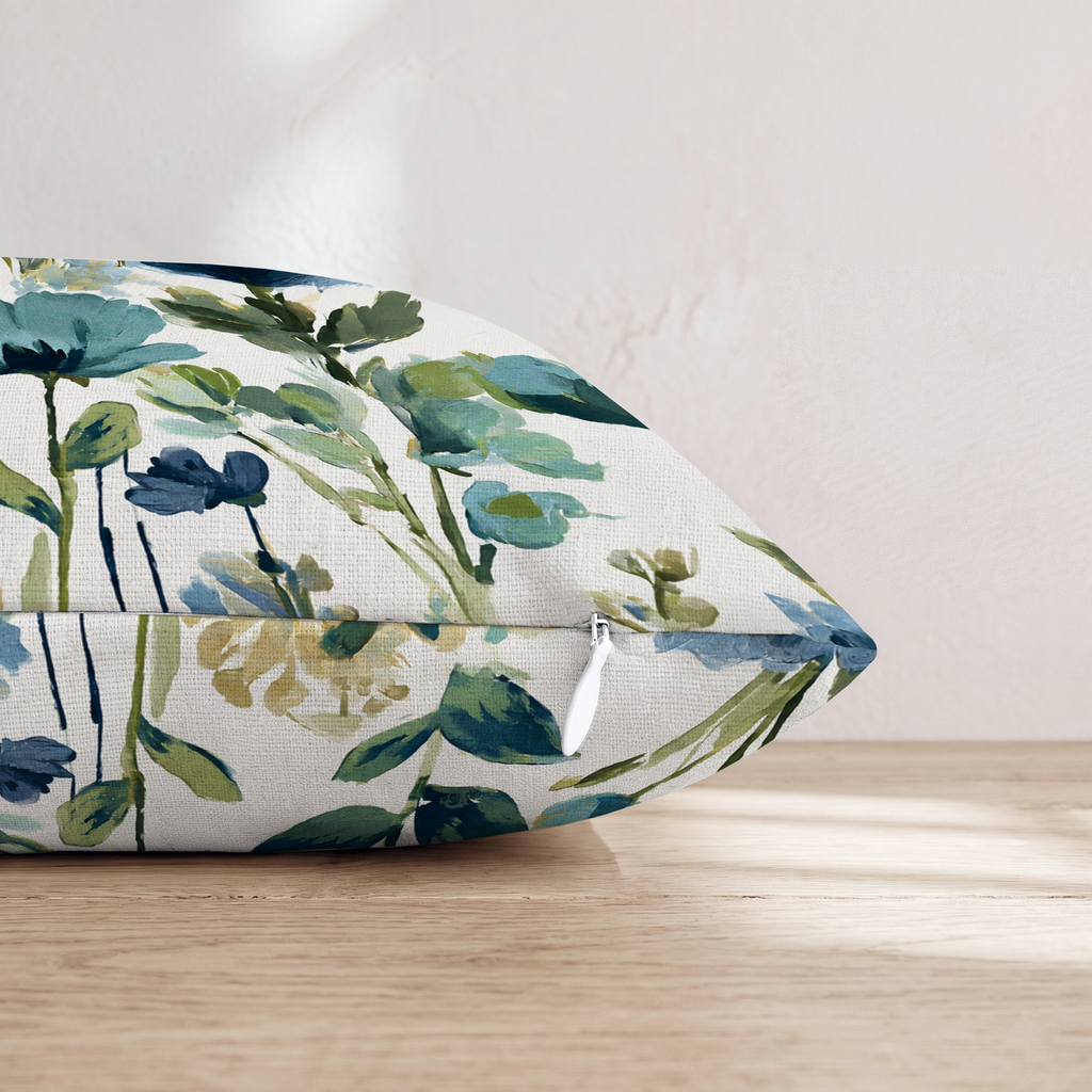 HH574837 HH574837_pillow_edge_zipper.png
