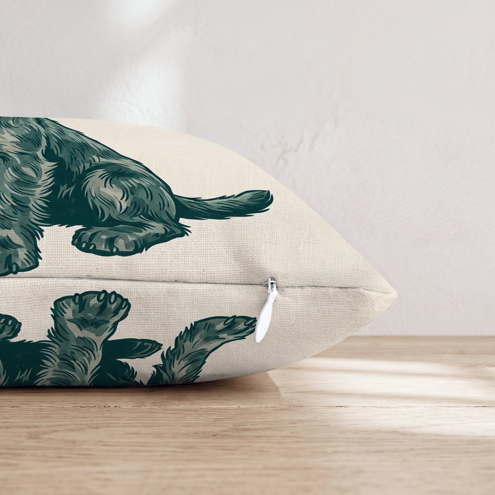 HH576701 HH576701_pillow_edge_zipper.png