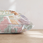 HH582492 HH582492_pillow_edge_zipper.png