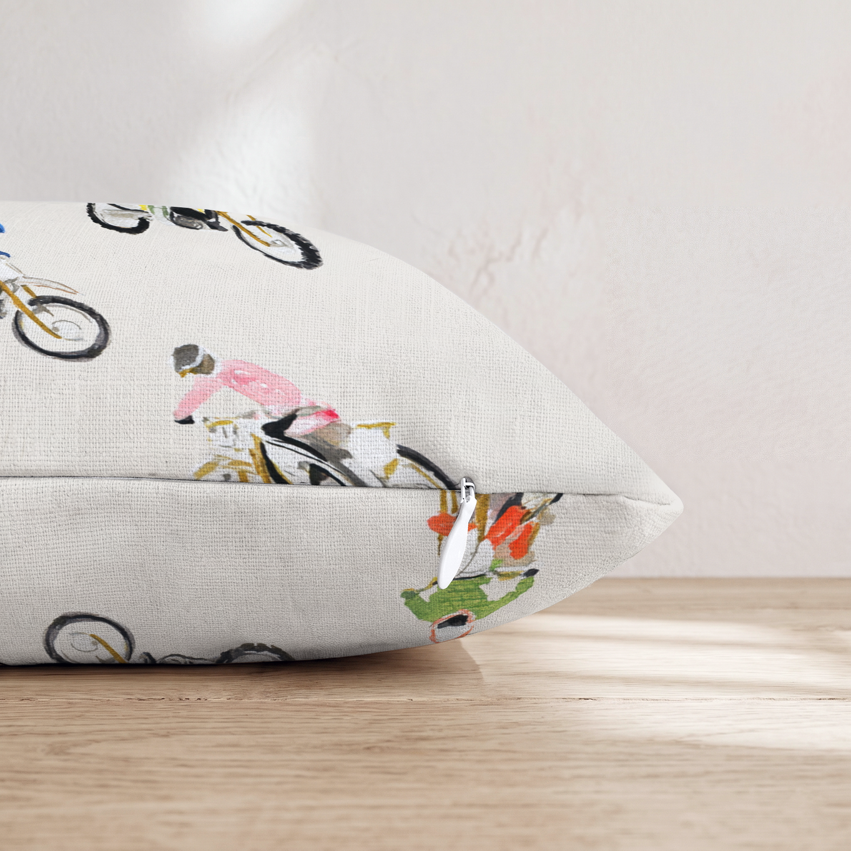 HH583418 HH583418_pillow_edge_zipper.png