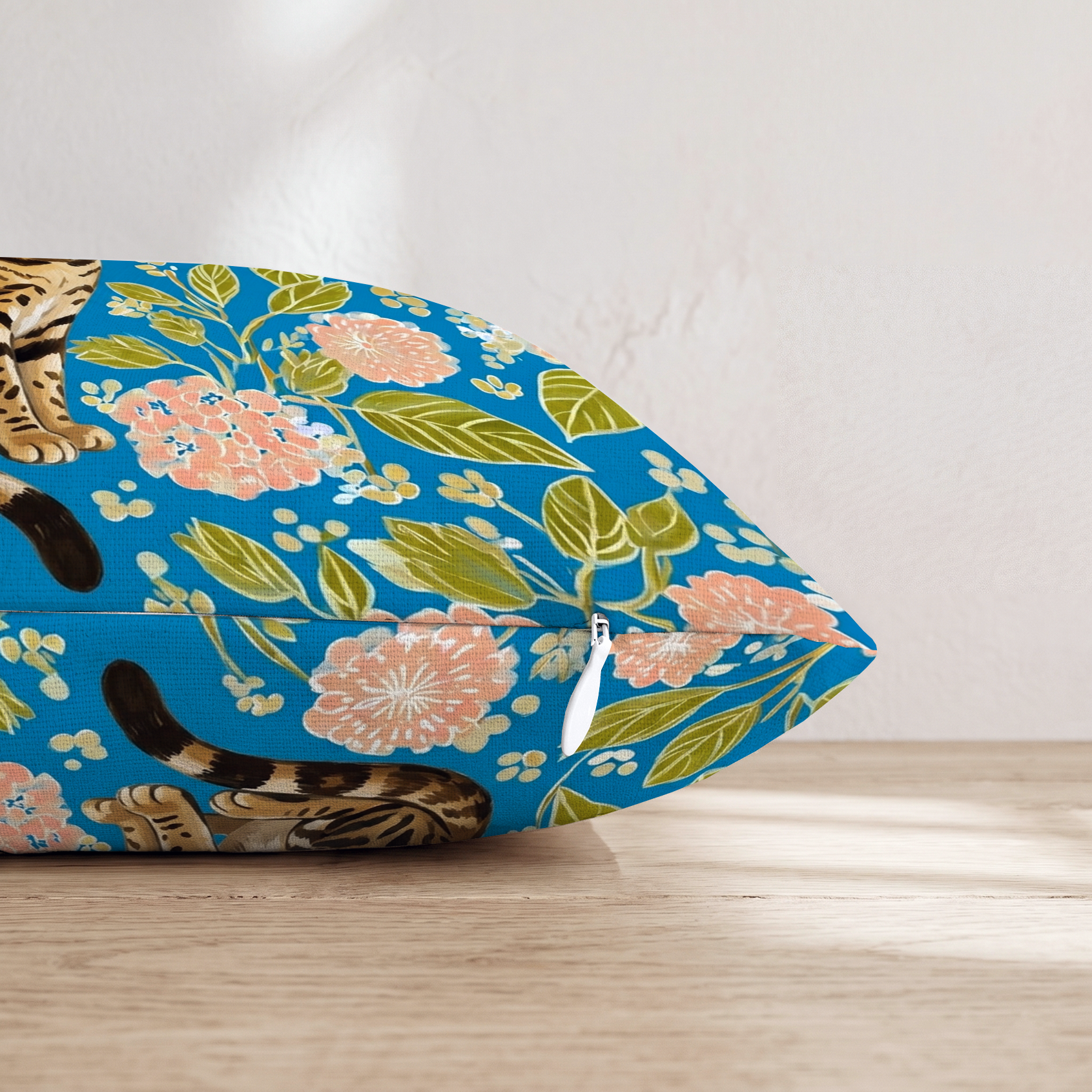 HH585060 HH585060_pillow_edge_zipper.png