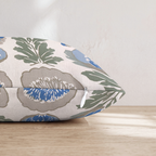 HH587130 HH587130_pillow_edge_zipper.png