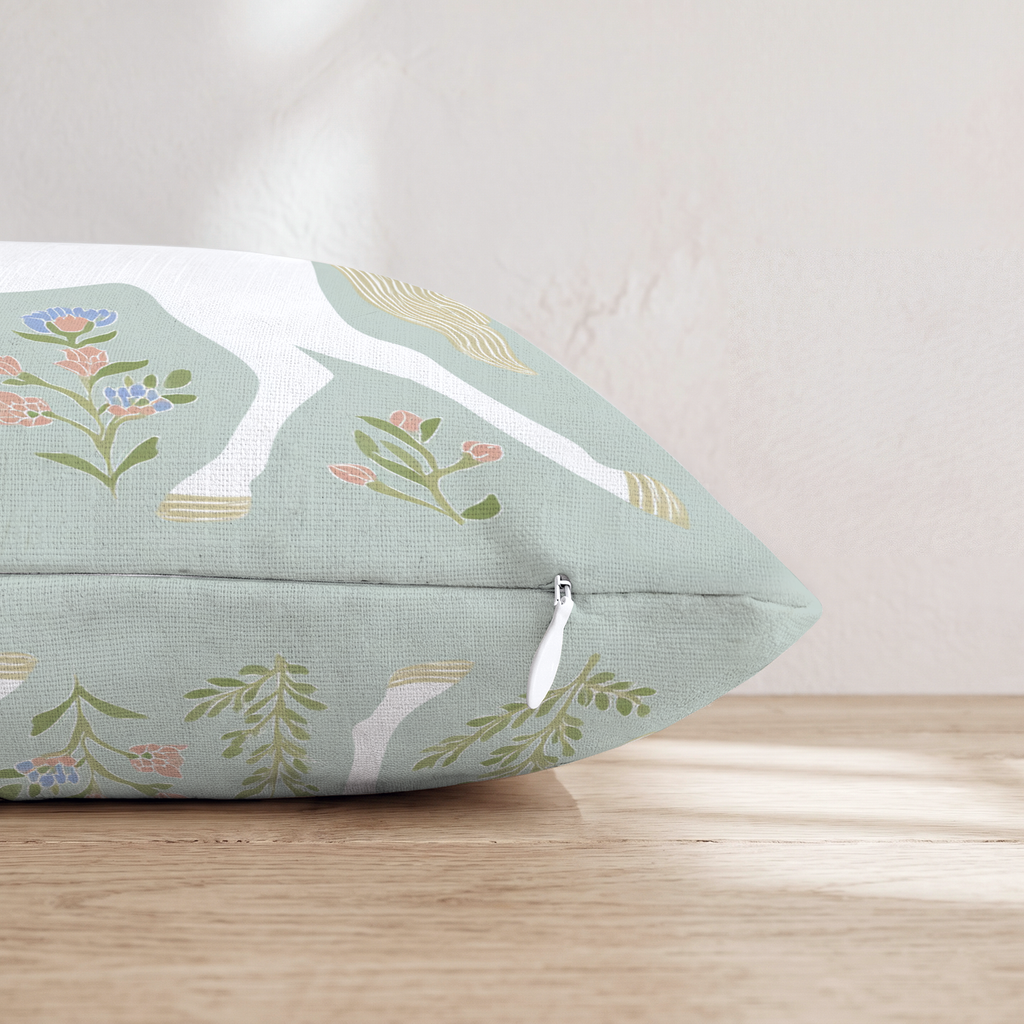 HH596404 HH596404_pillow_edge_zipper.png