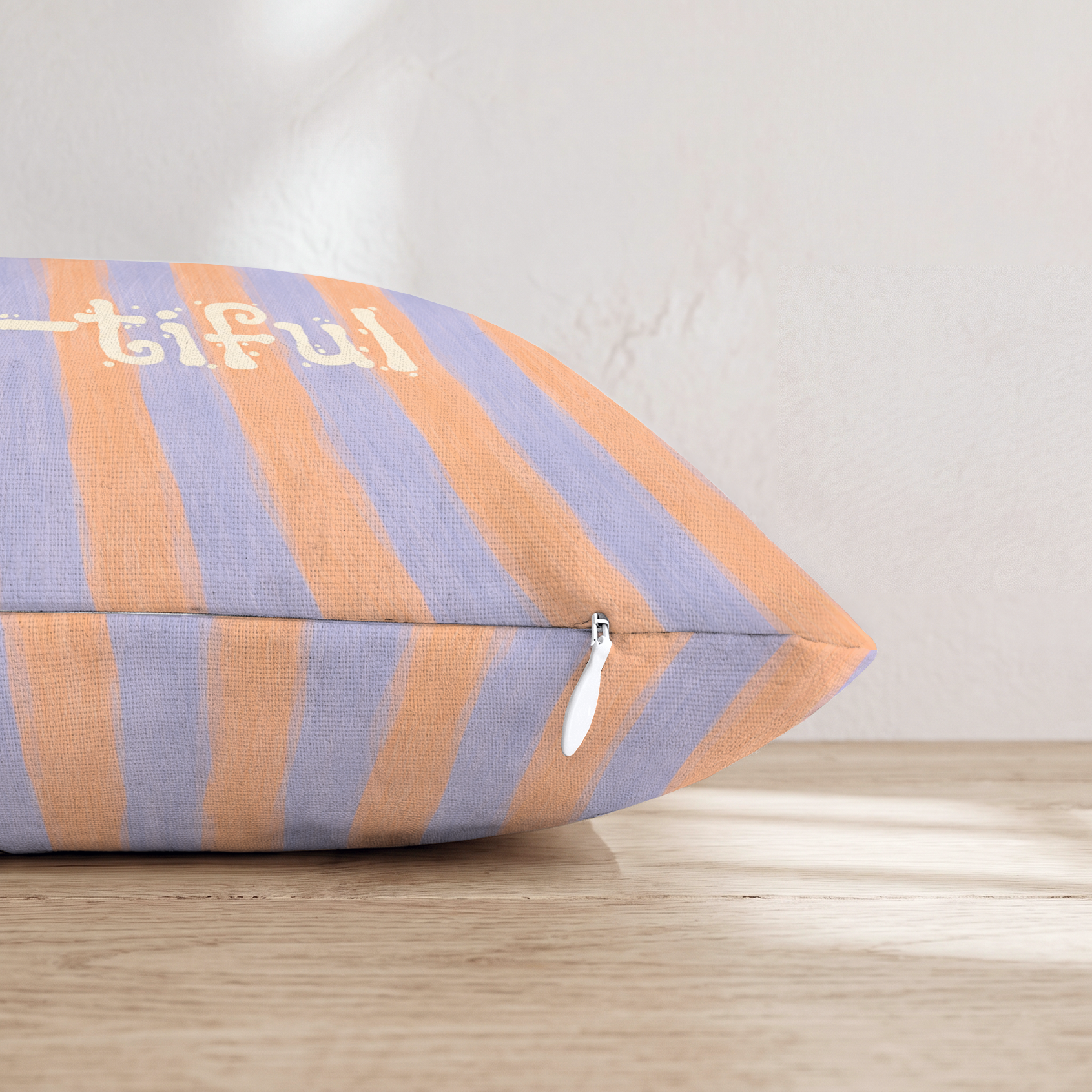 HH597137 HH597137_pillow_edge_zipper.png