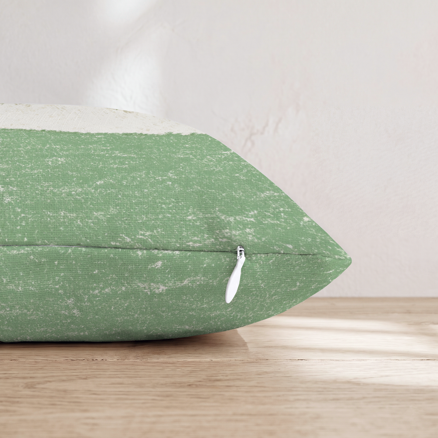 HH599364 HH599364_pillow_edge_zipper.png