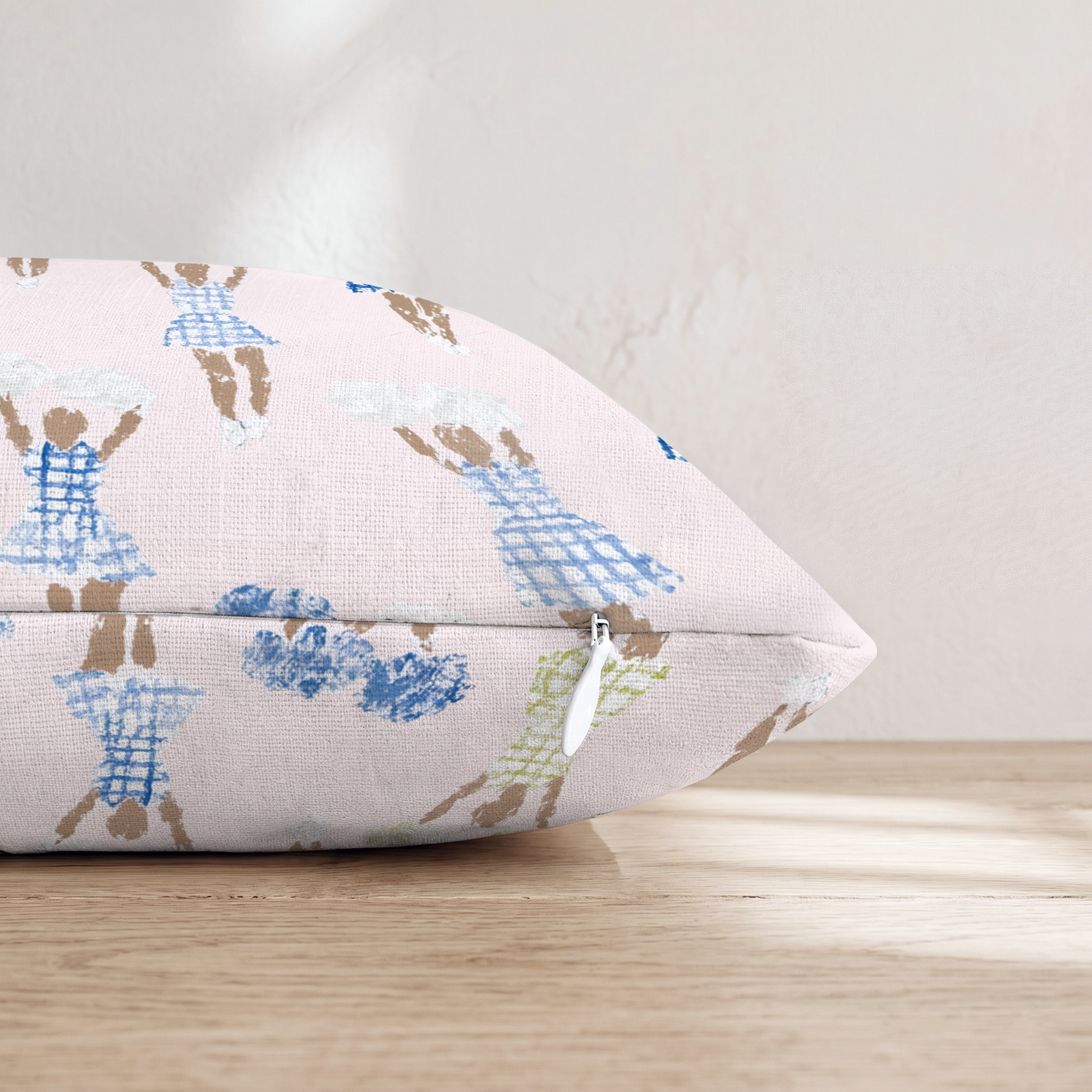 HH605915 HH605915_pillow_edge_zipper.png