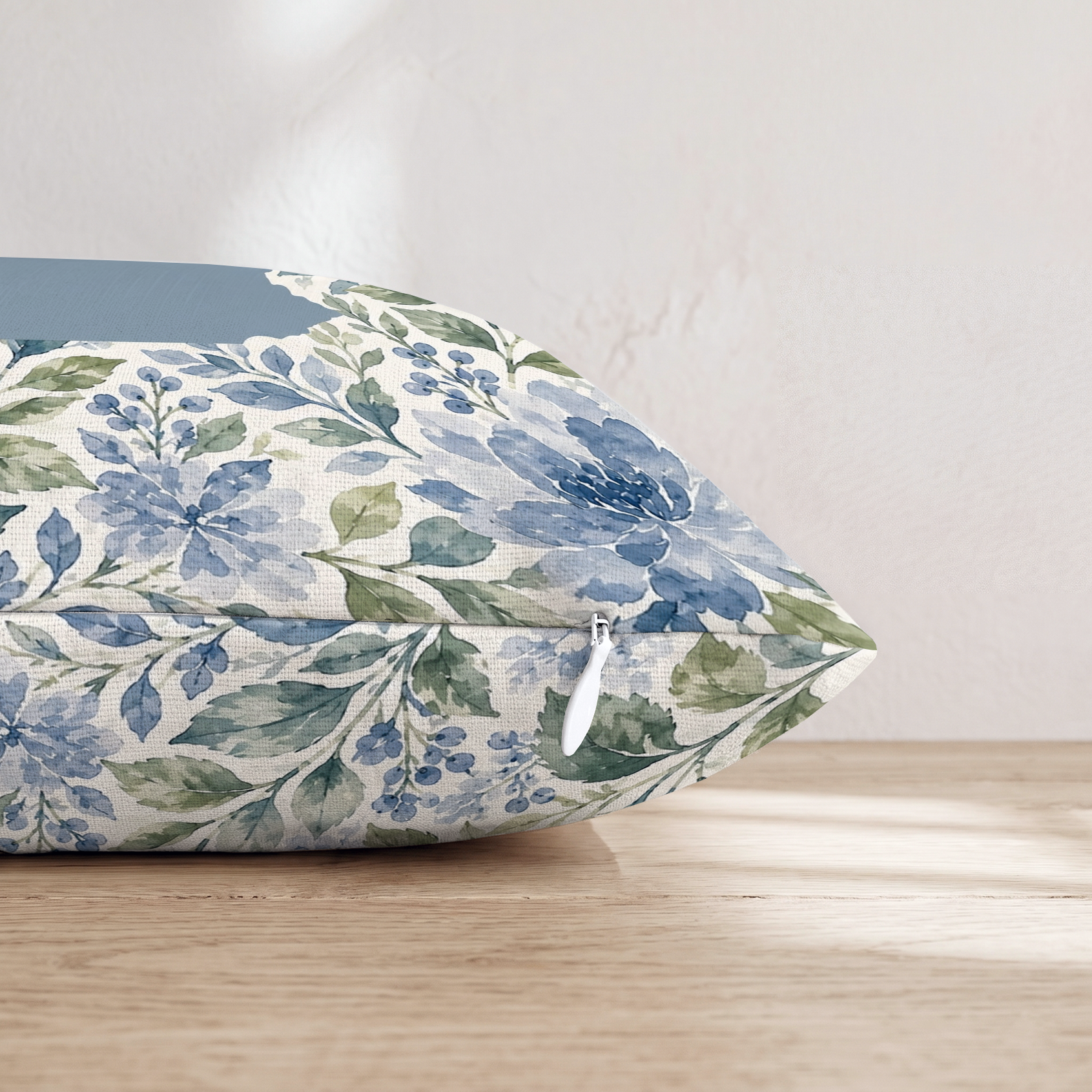 HH605932 HH605932_pillow_edge_zipper.png