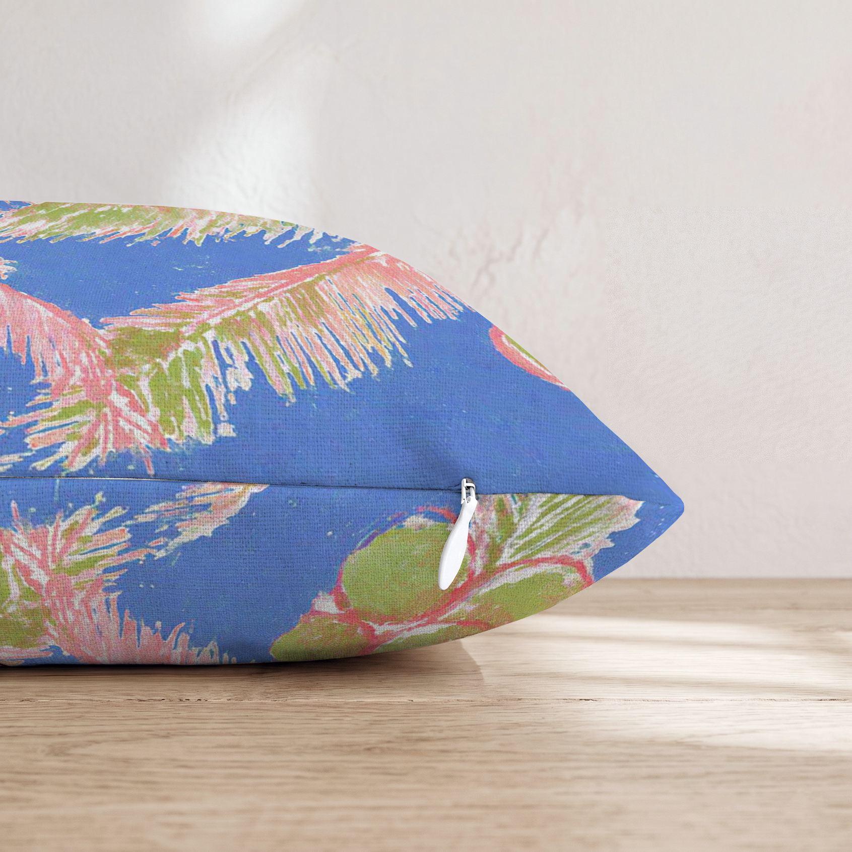 HH609757 HH609757_pillow_edge_zipper.png
