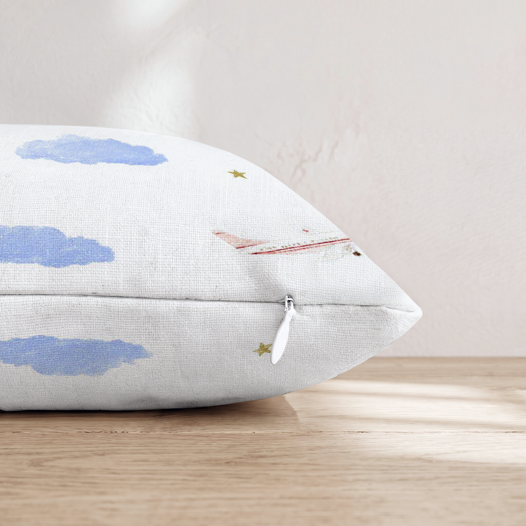 HH612906 HH612906_pillow_edge_zipper.png
