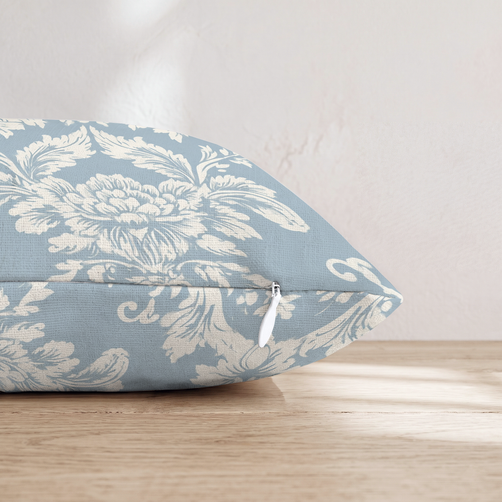 HH614747 HH614747_pillow_edge_zipper.png