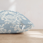 HH614747 HH614747_pillow_edge_zipper.png