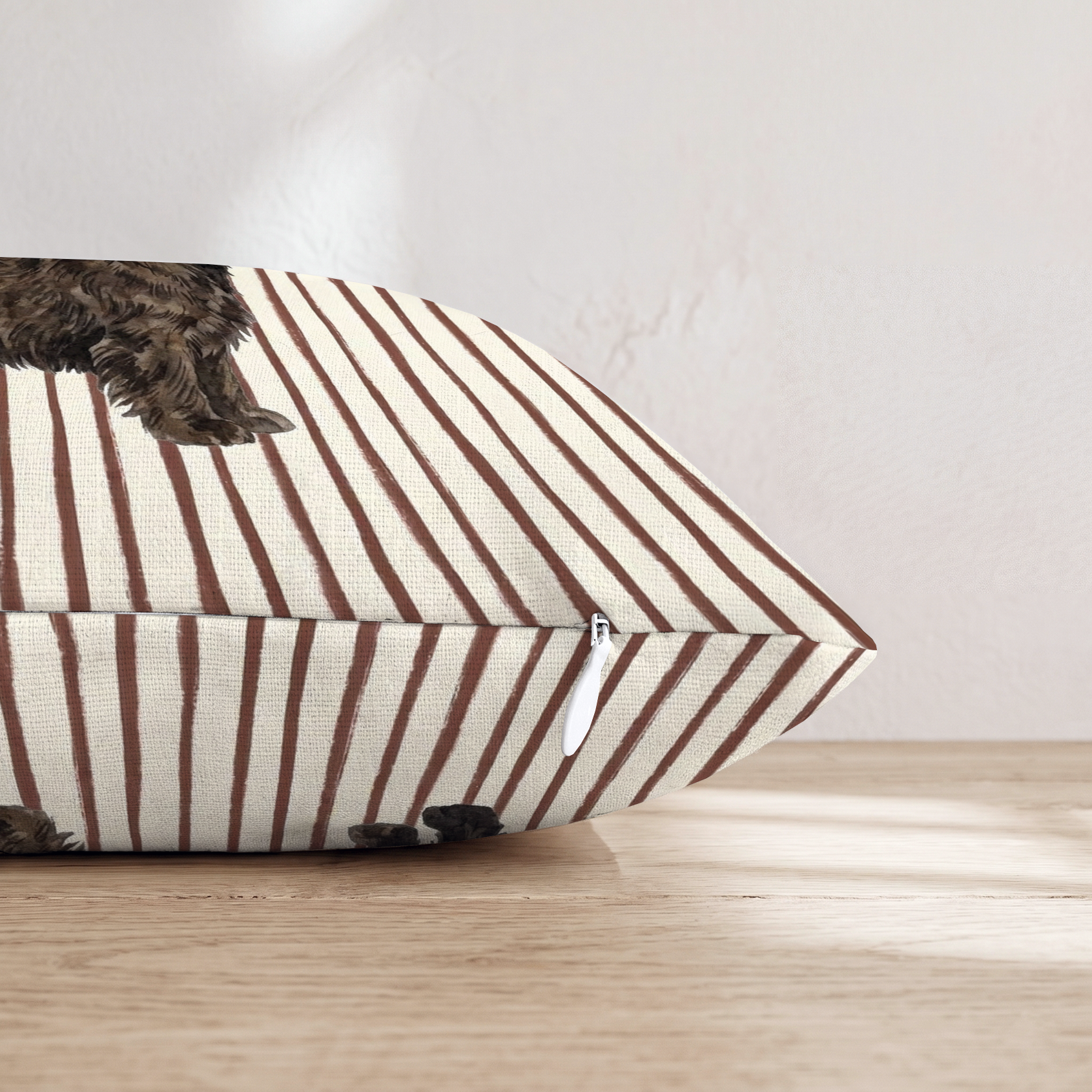 HH615514 HH615514_pillow_edge_zipper.png